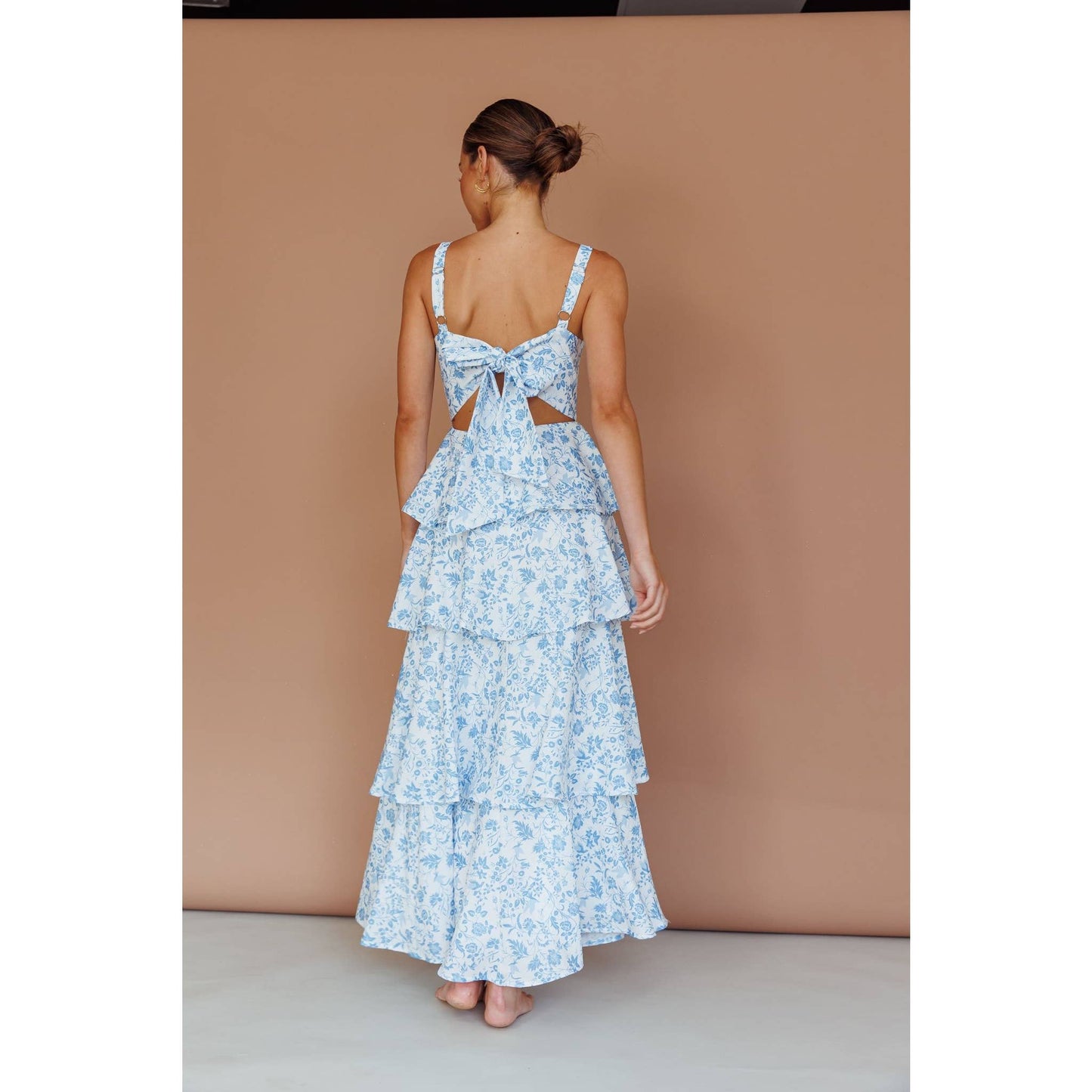 TIE UP TIERED MAXI