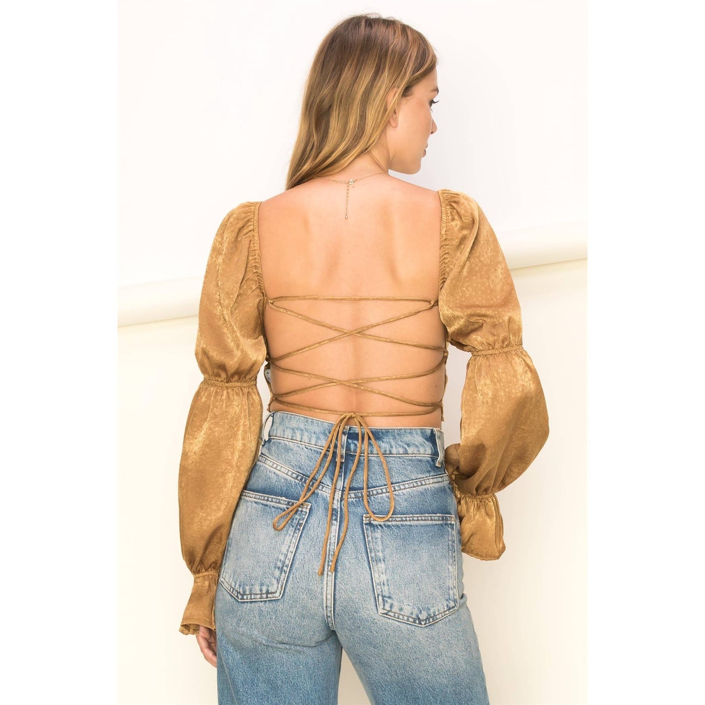 Off shoulder lace up back puff sleeve crop