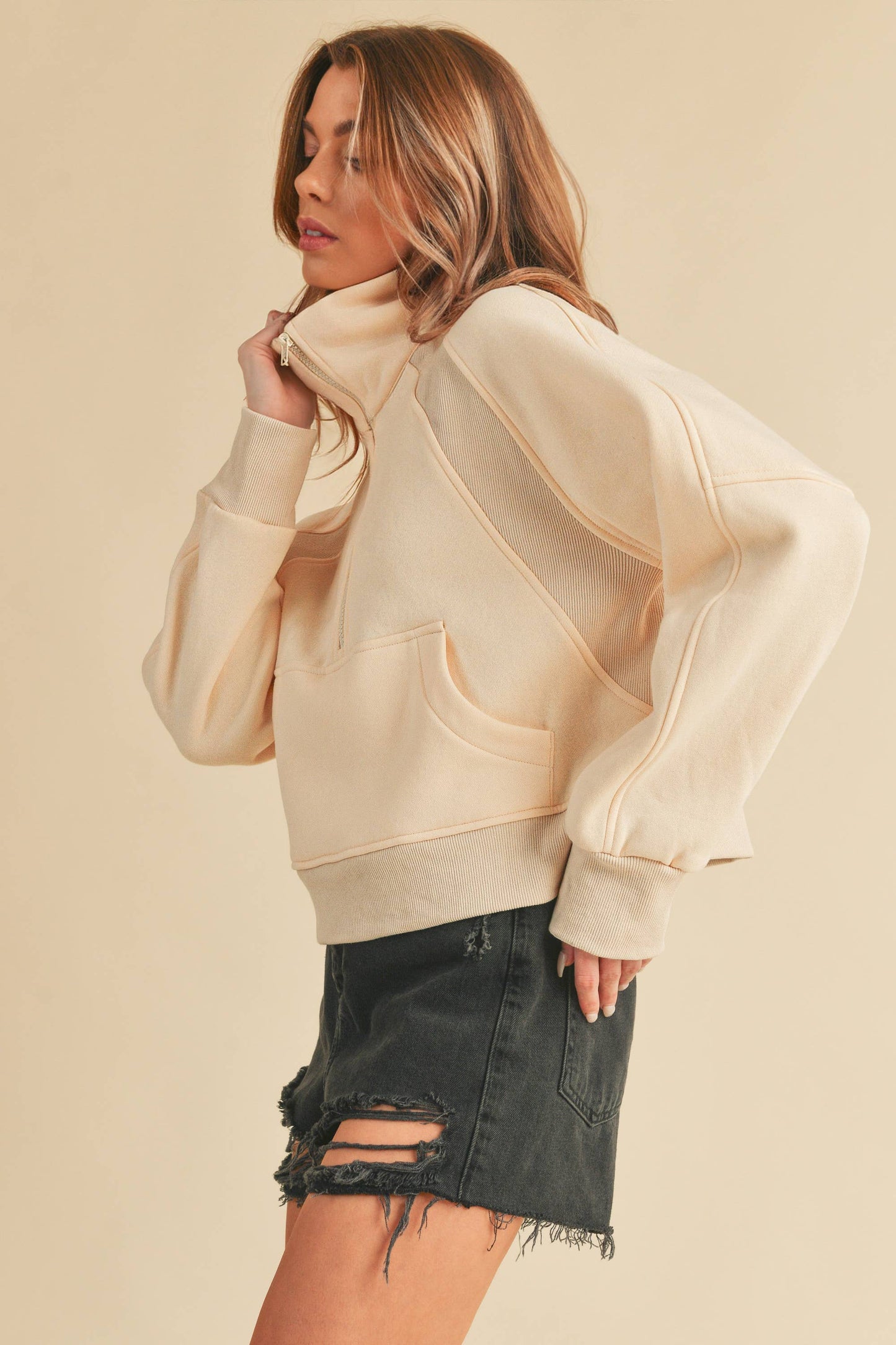 Dove Half Zip