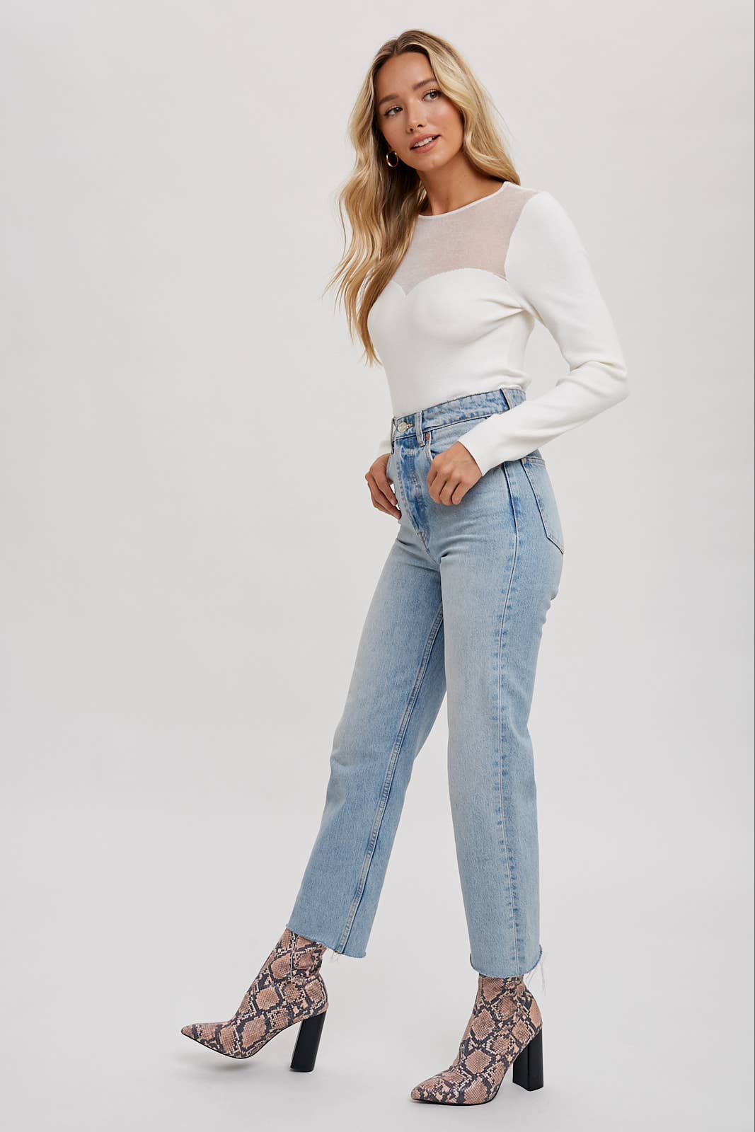 SEMI SHEER SWEETHEART NECK TOP