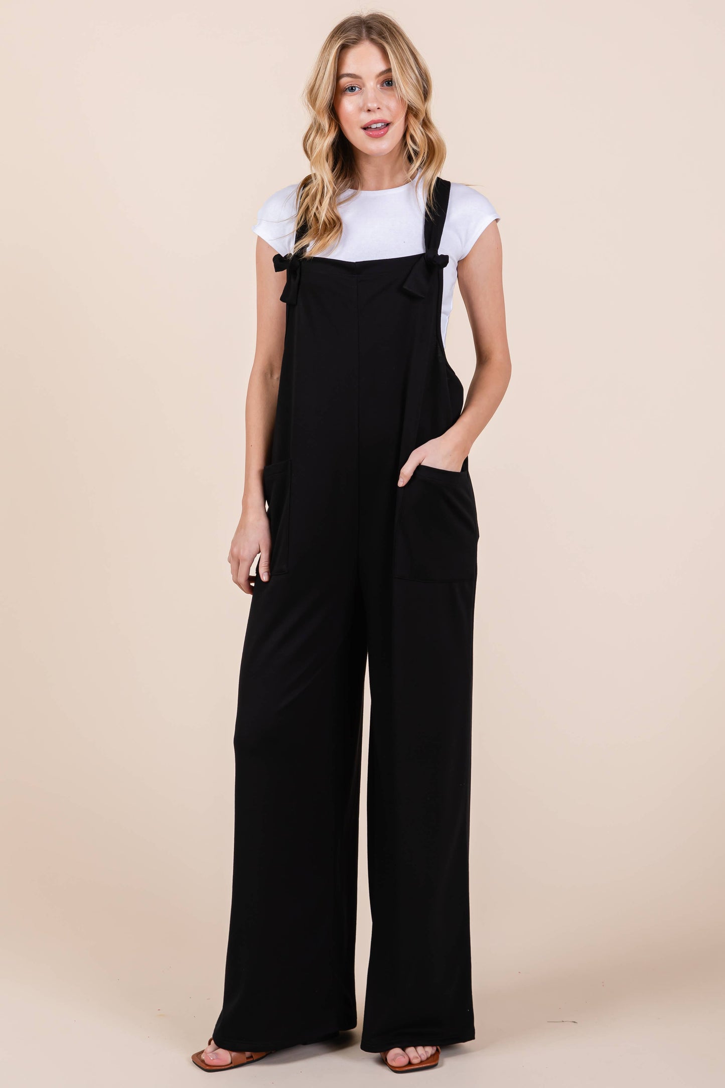 SOLID POCKET ROMPER