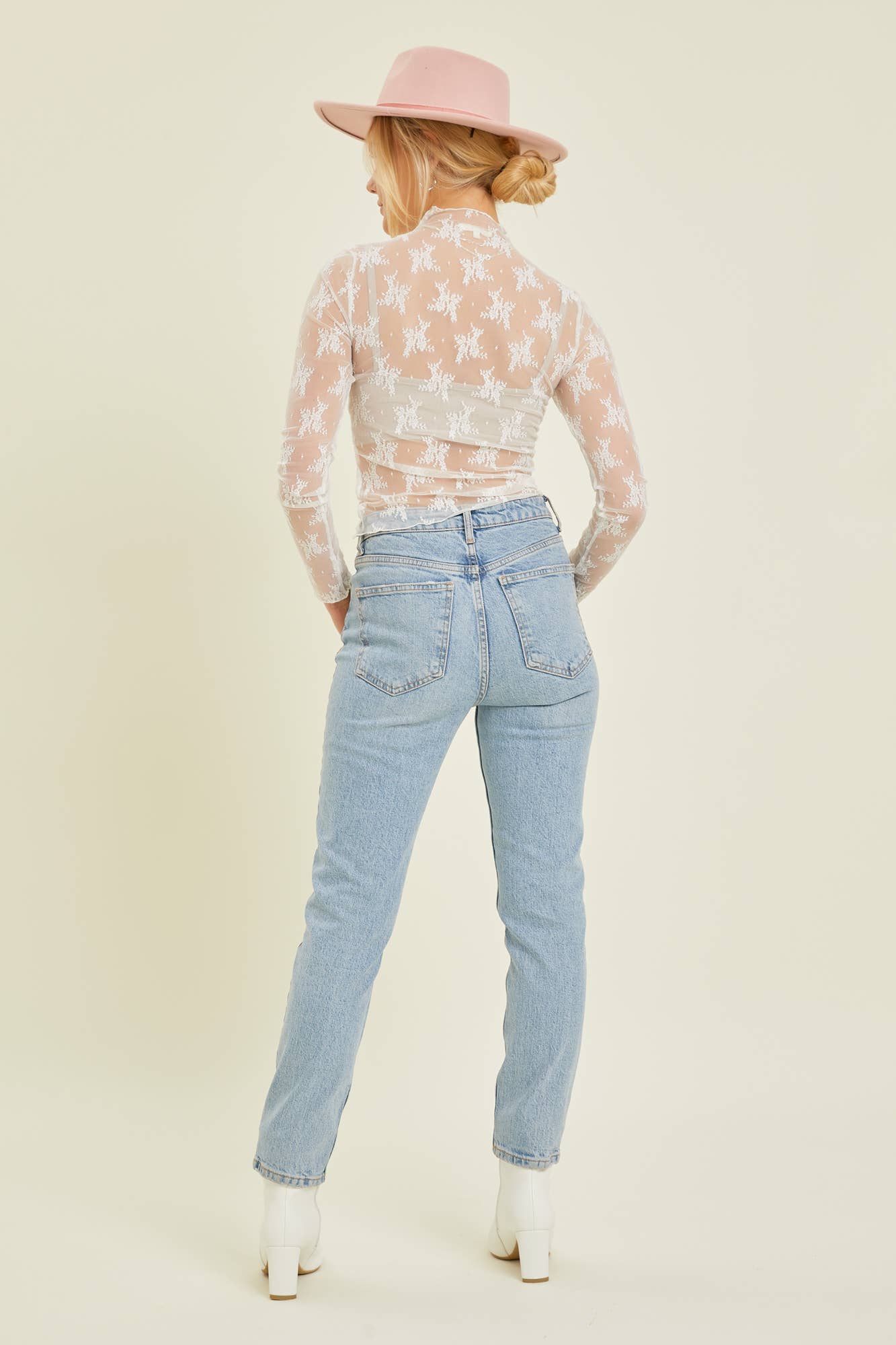 LACE TOP