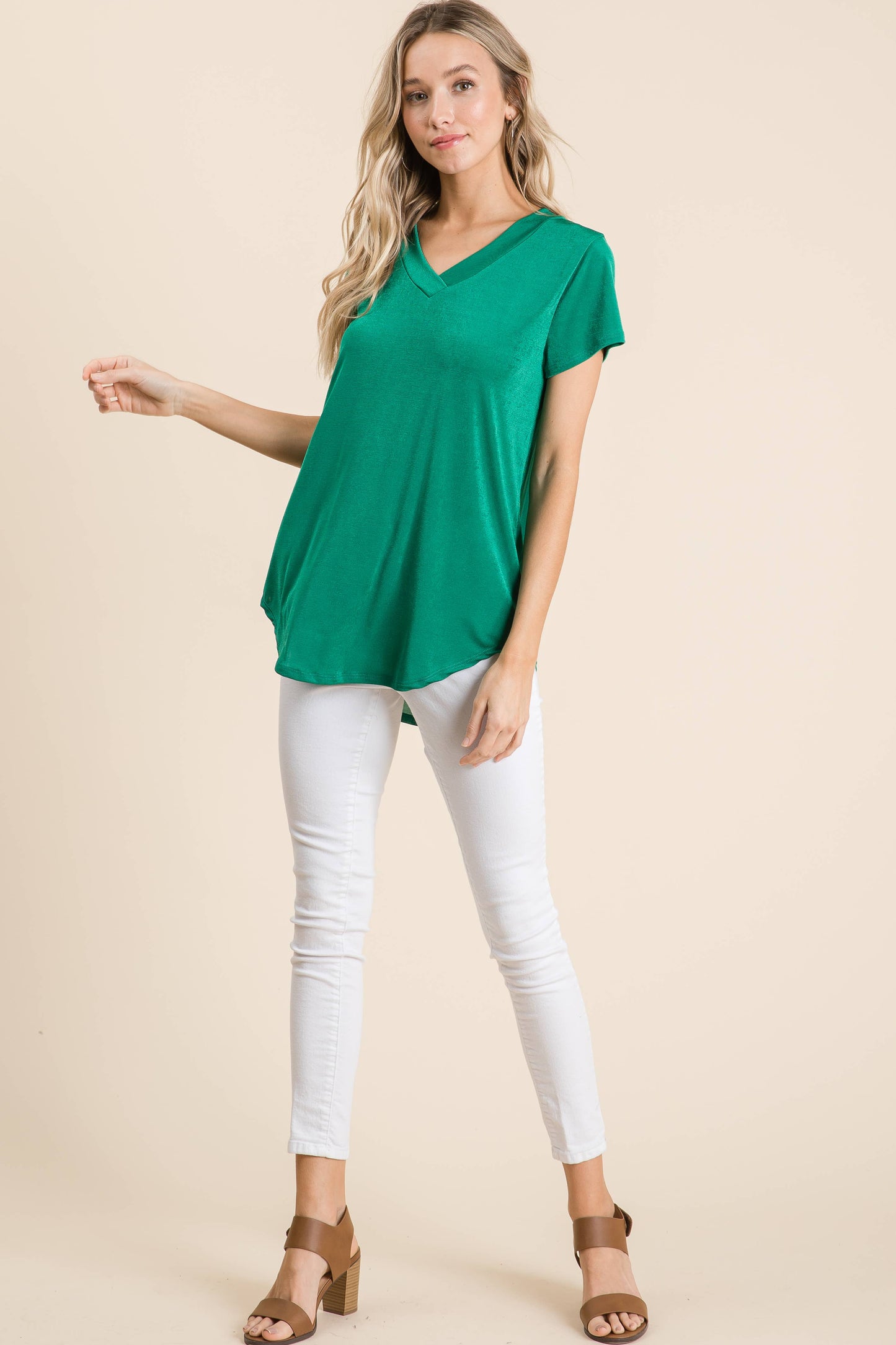 SLINKY KNIT TOP