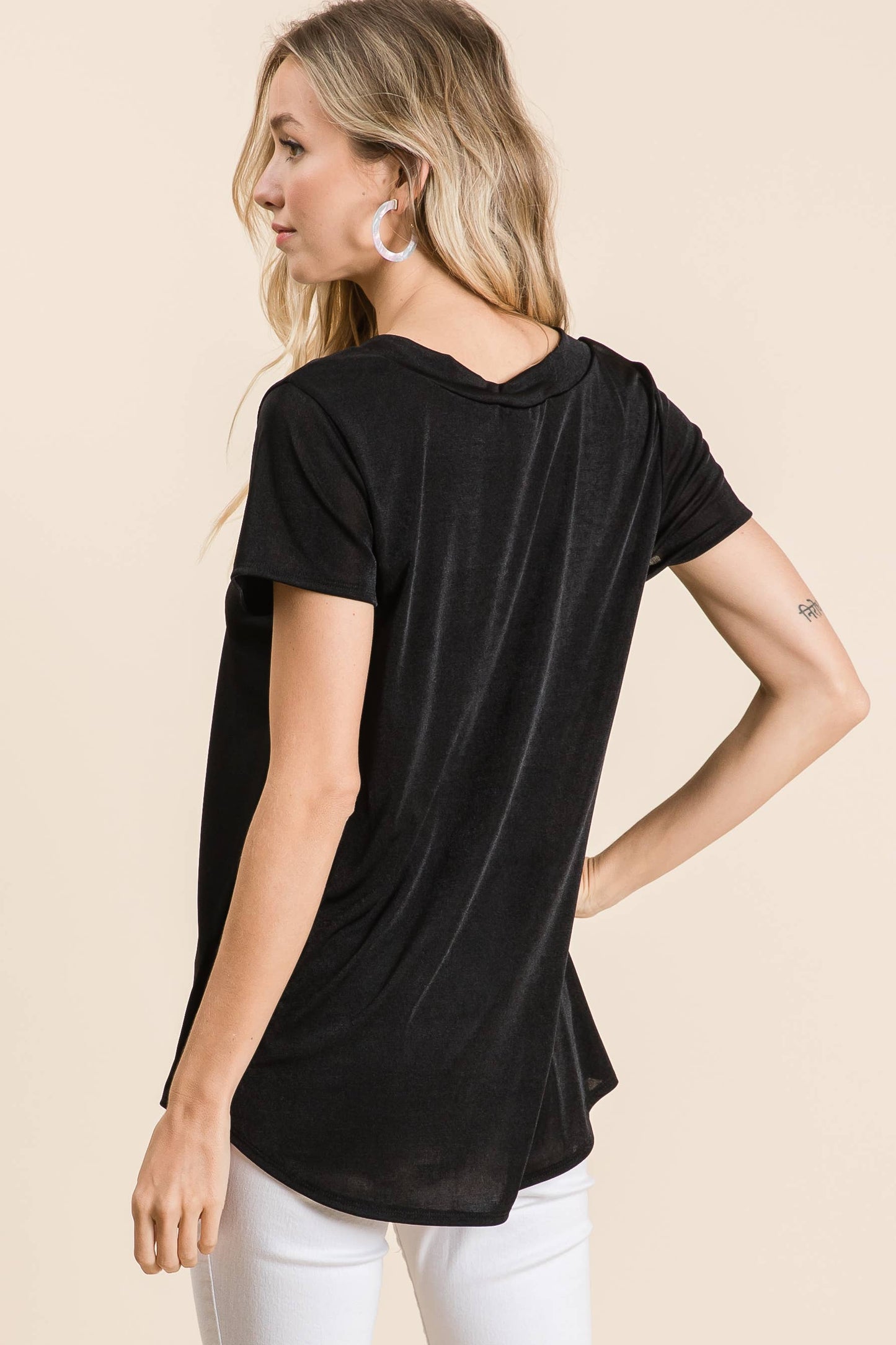 SLINKY KNIT TOP