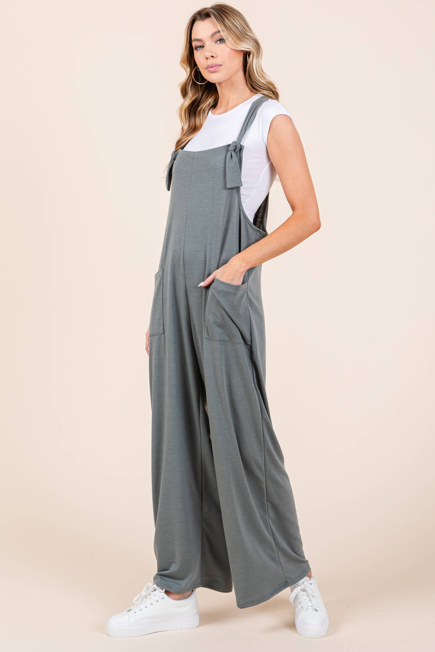 SOLID POCKET ROMPER