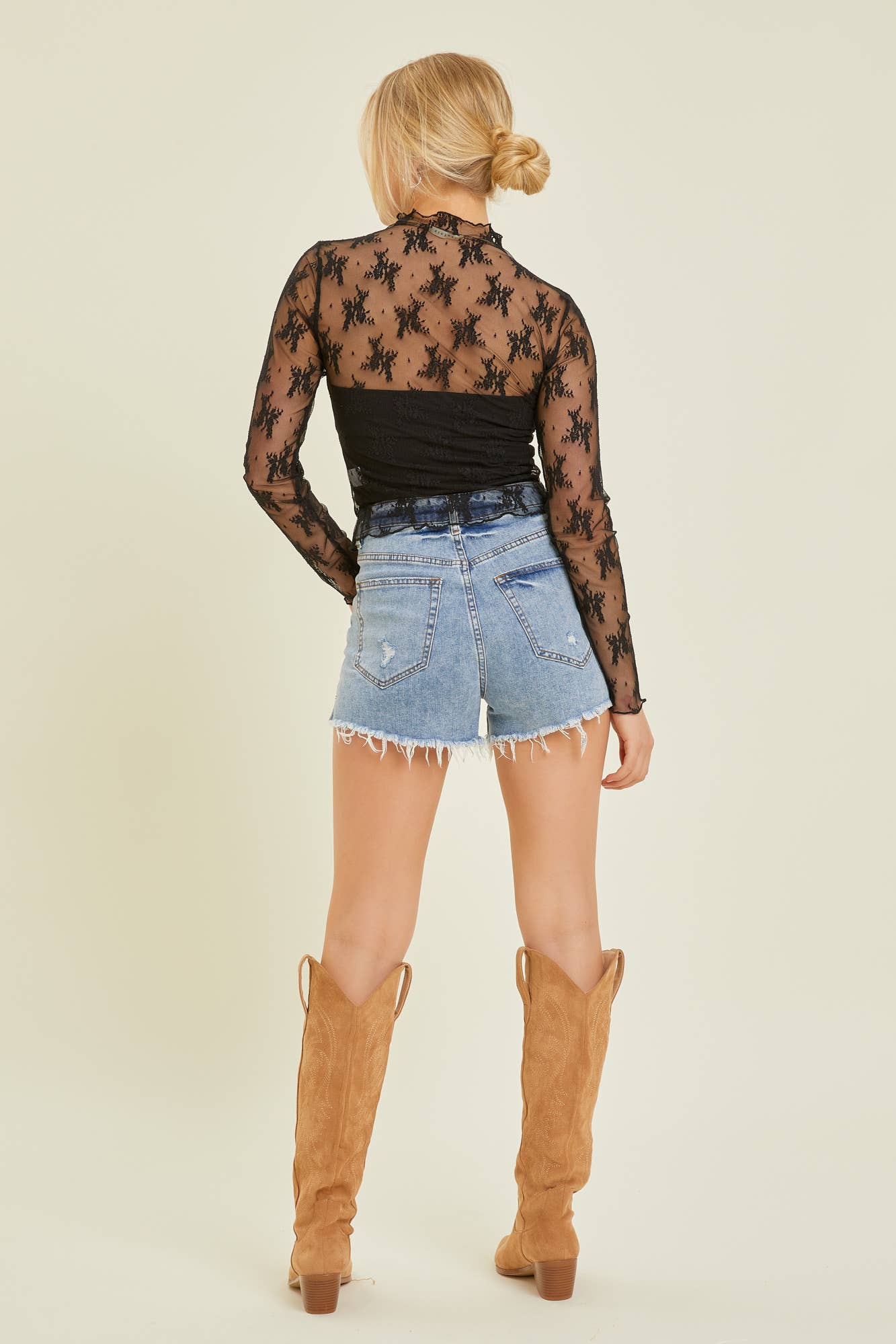 LACE TOP
