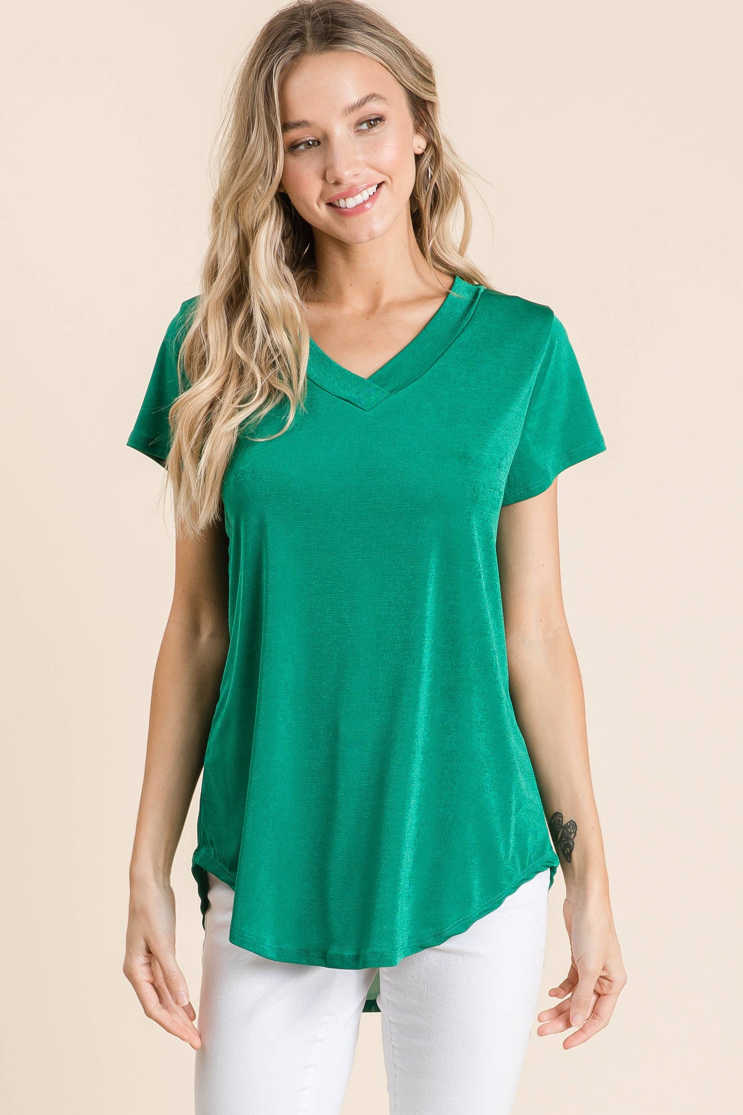SLINKY KNIT TOP