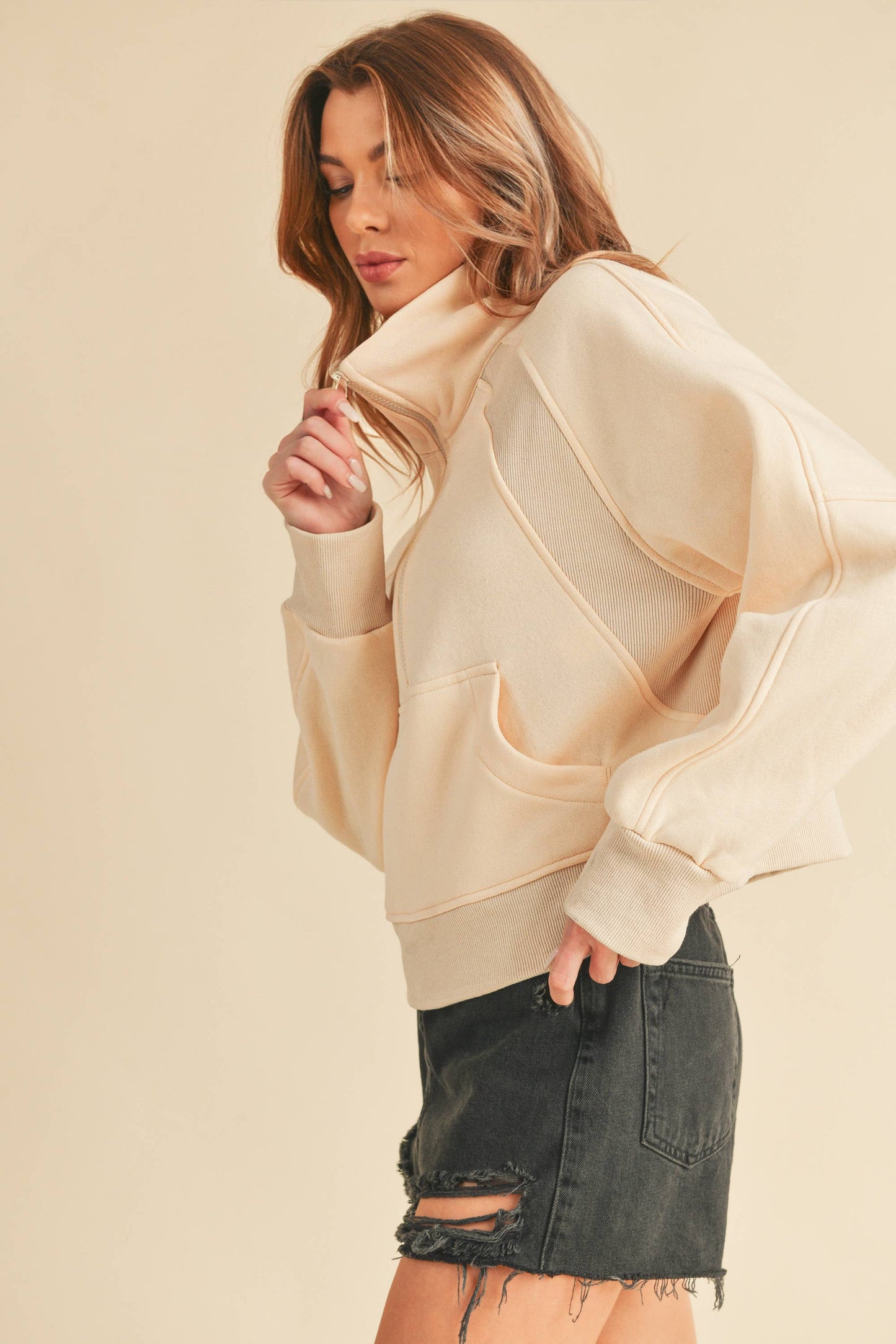 Dove Half Zip