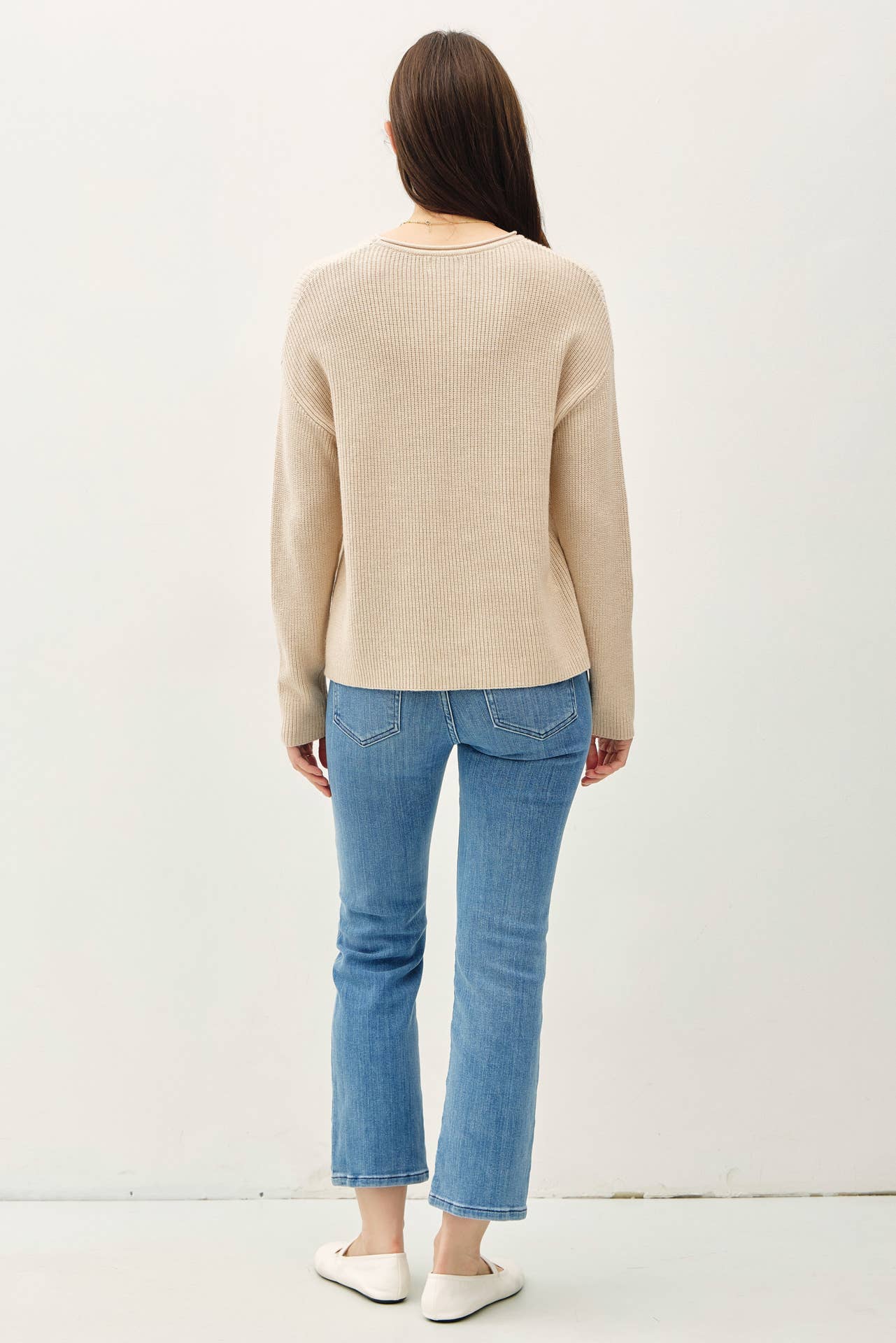 SOFT WAFFLE KNIT RAW HEM SWEATER