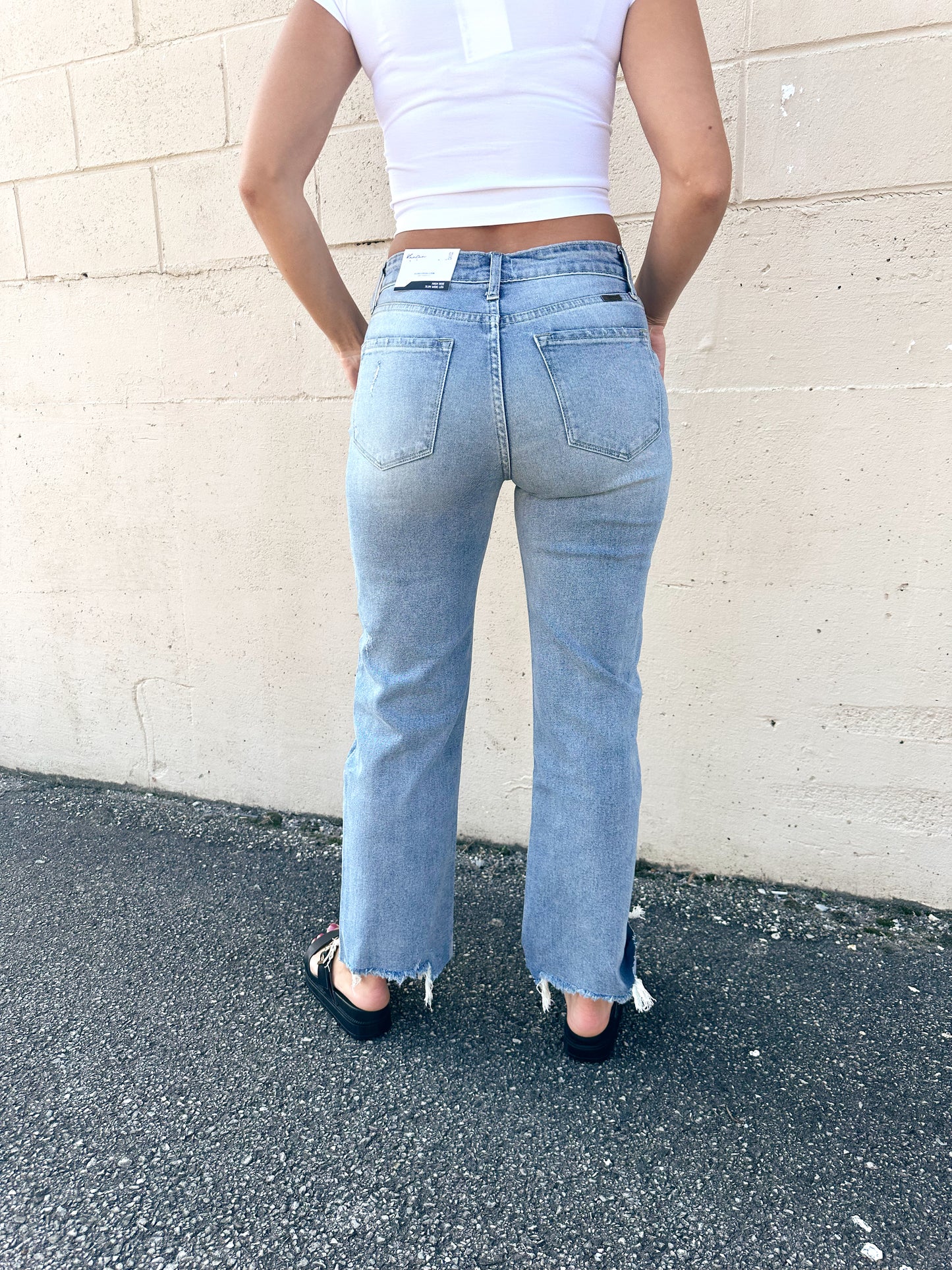 Light Straight Leg Jeans