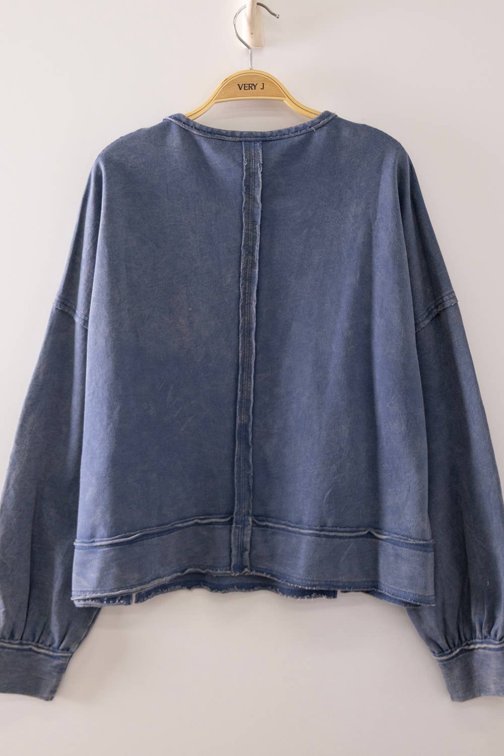 NT12806-Vintage Washed Raw Edge Top
