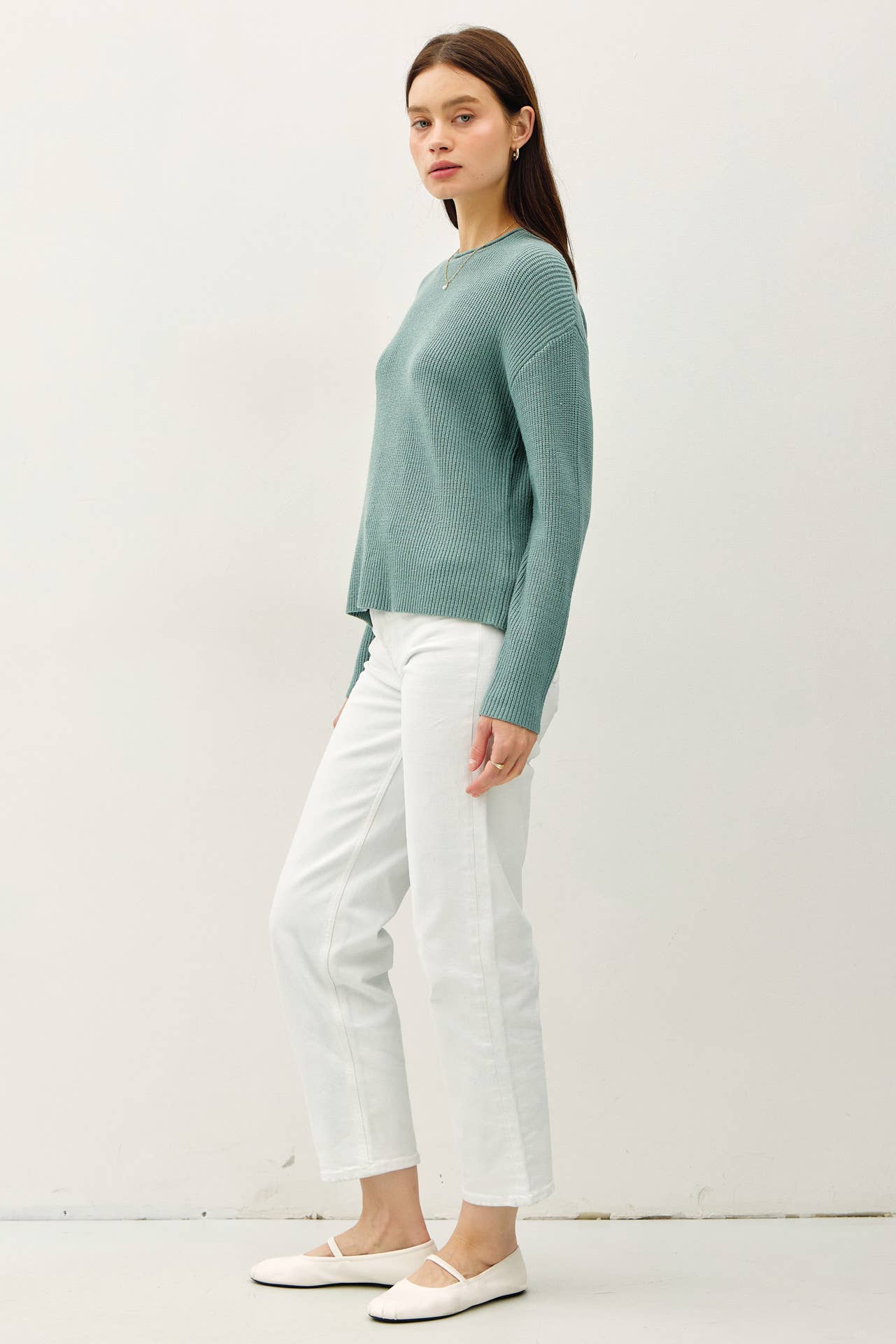 SOFT WAFFLE KNIT RAW HEM SWEATER