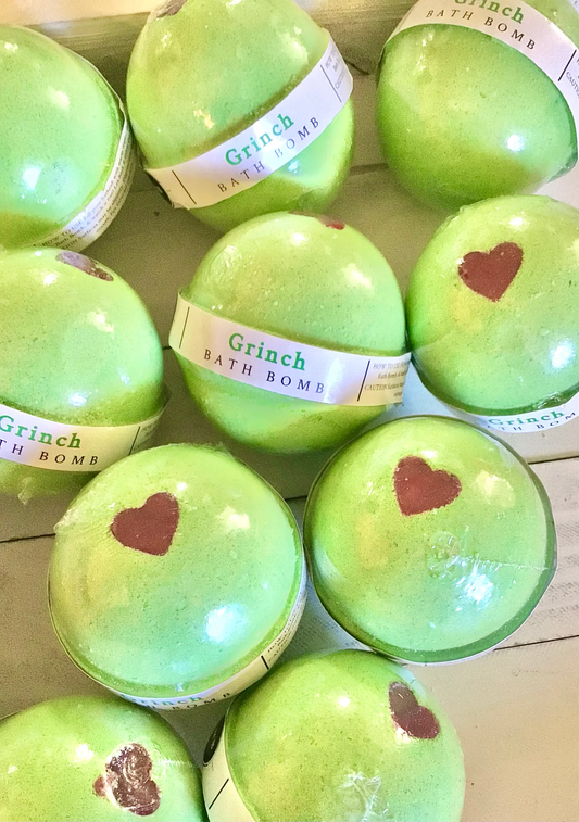 Green Heart Bath Bomb