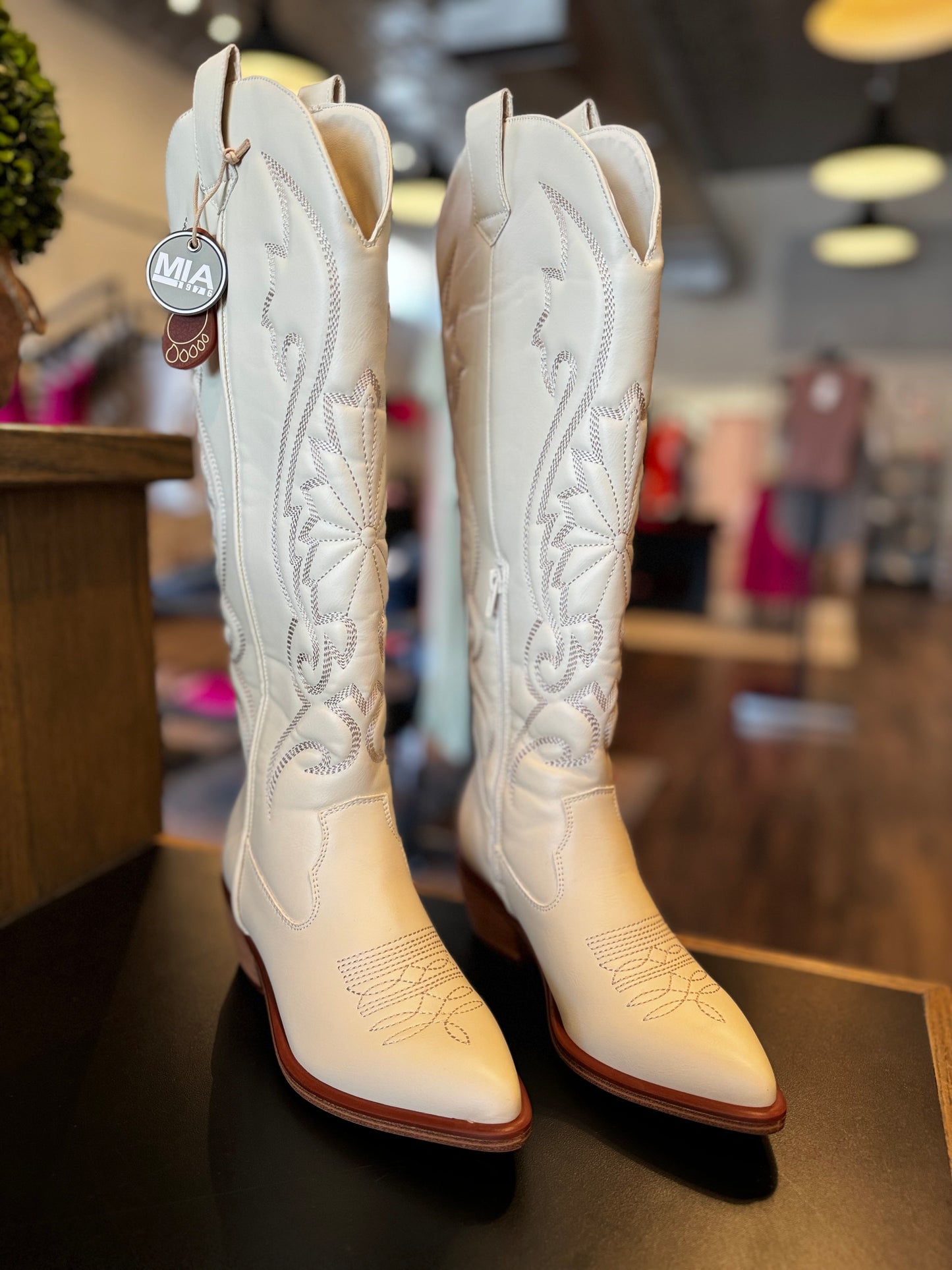 Ivory cowgirl boots