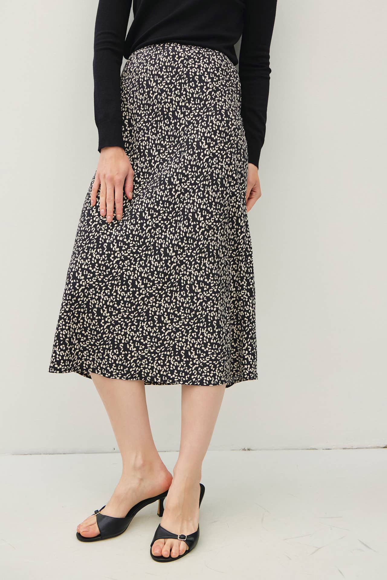 PRINT MIDI SKIRT WITH ELASTIC WAISTBAND