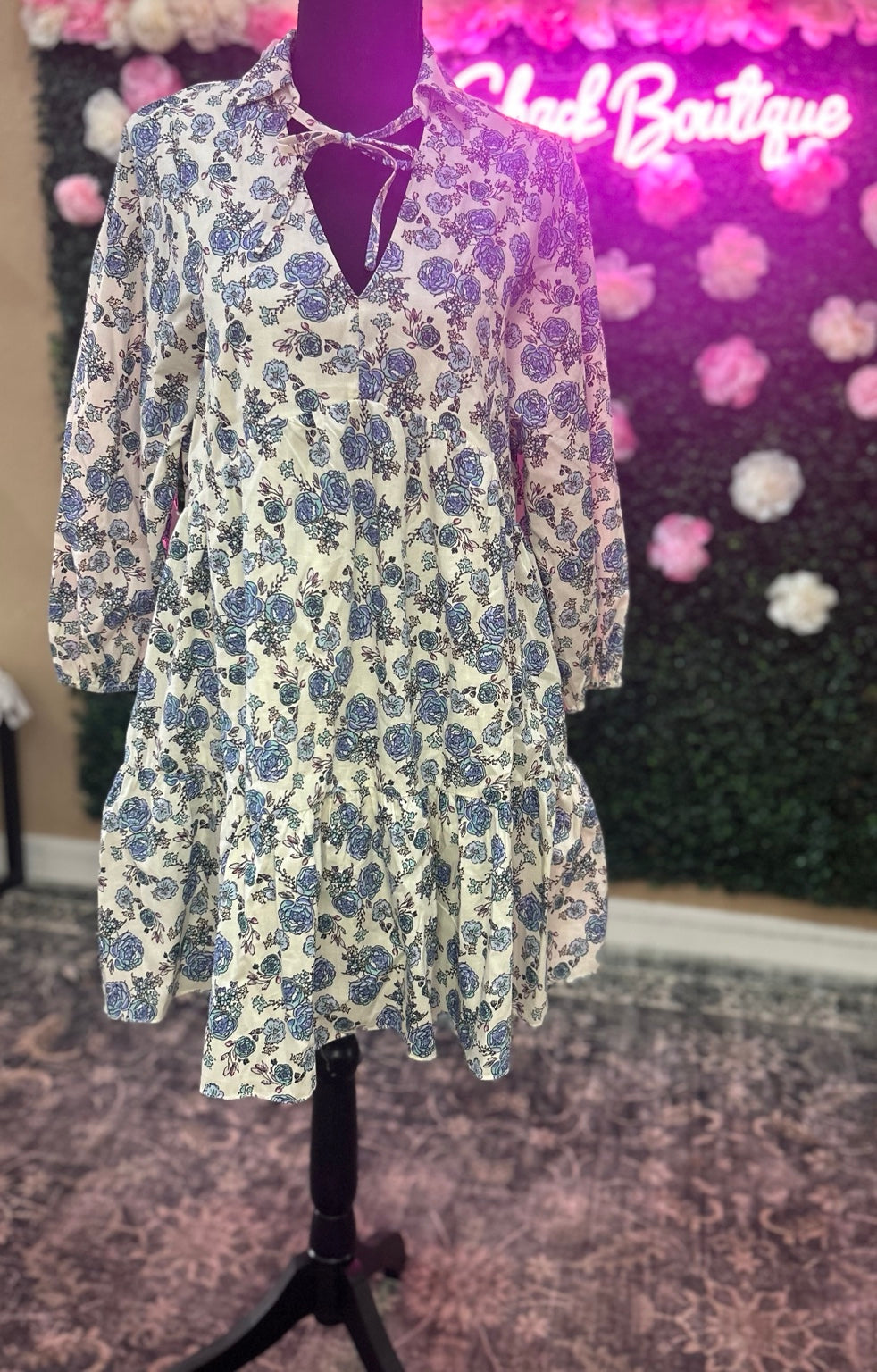 Floral collared mini dress