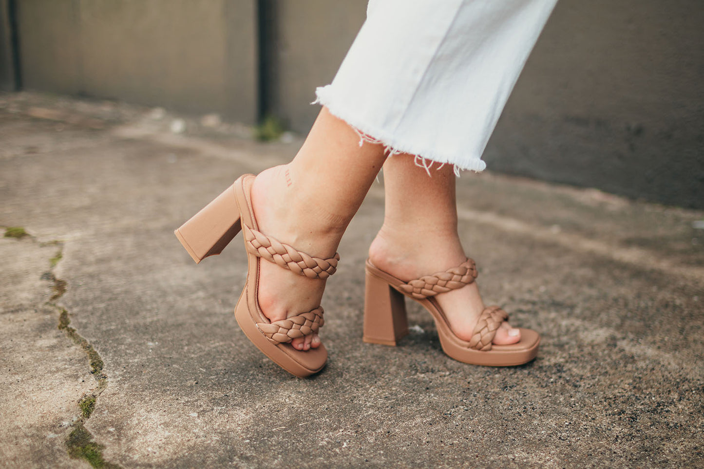 Dusty Chunky Heel