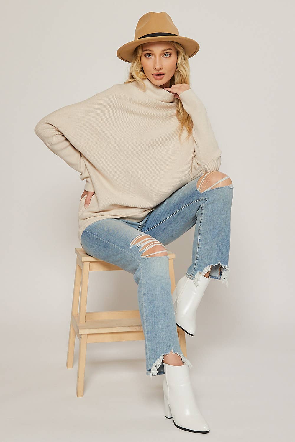 SLOUCH NECK DOLMAN PULLOVER