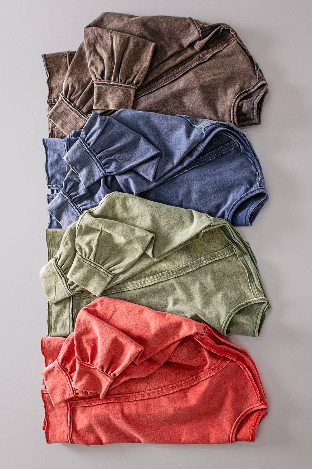 NT12806-Vintage Washed Raw Edge Top