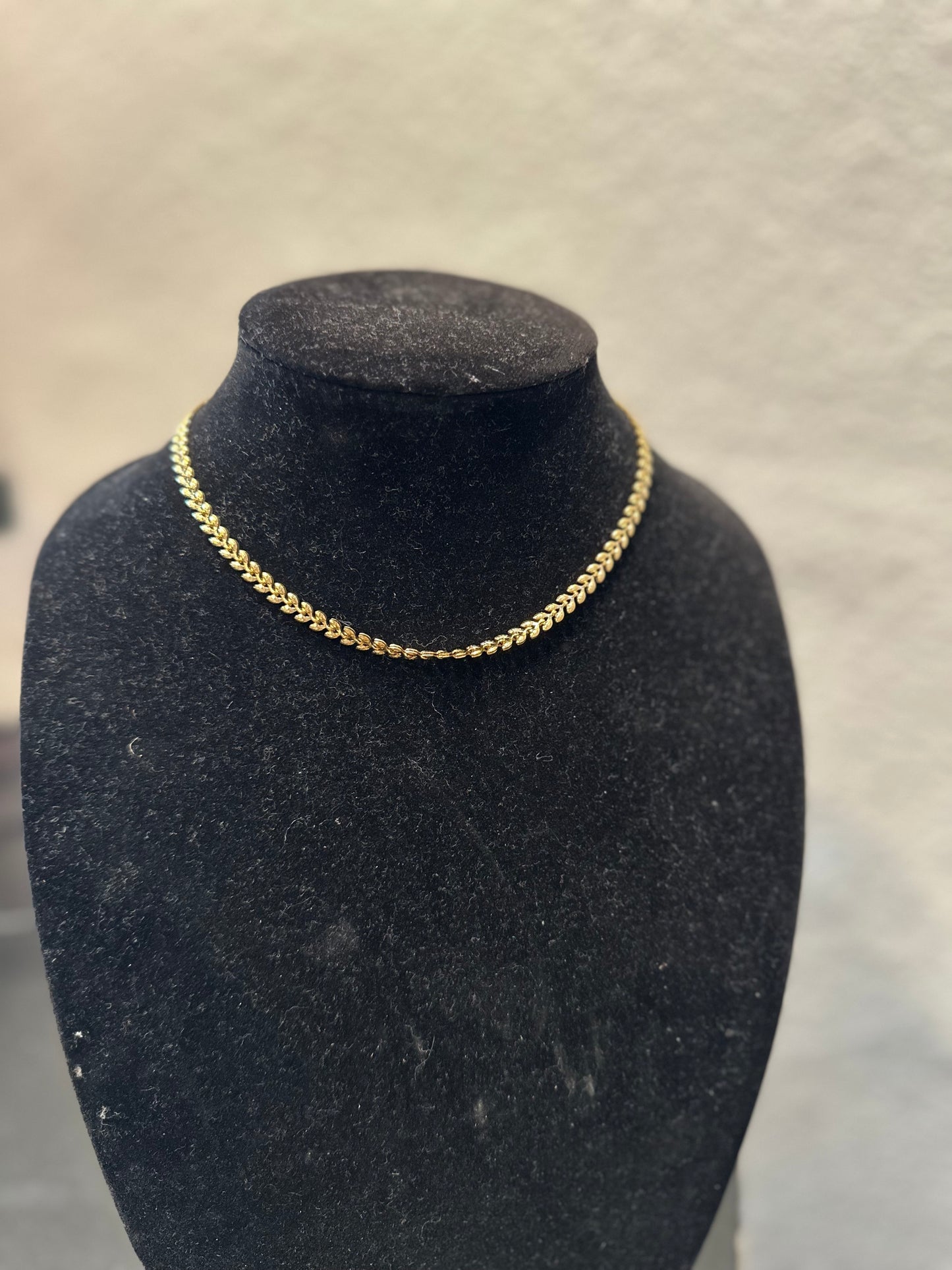 Gold herringbone chain necklace