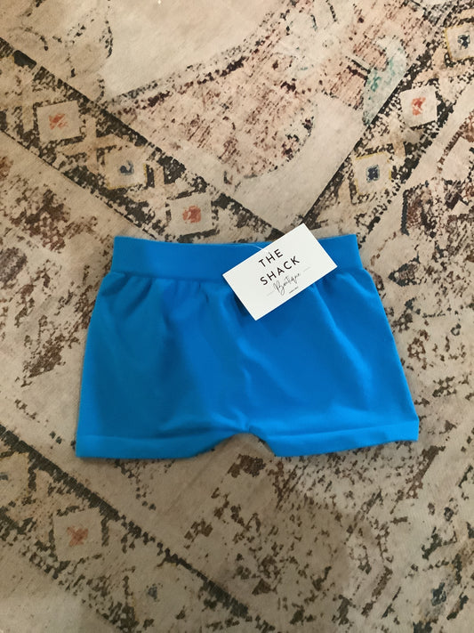 Tura boy shorts