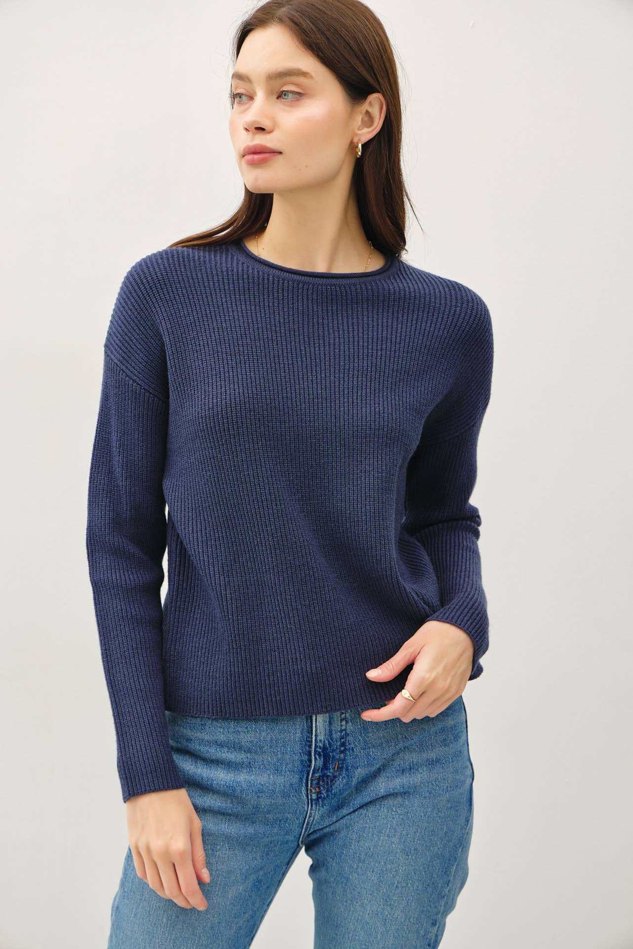 SOFT WAFFLE KNIT RAW HEM SWEATER