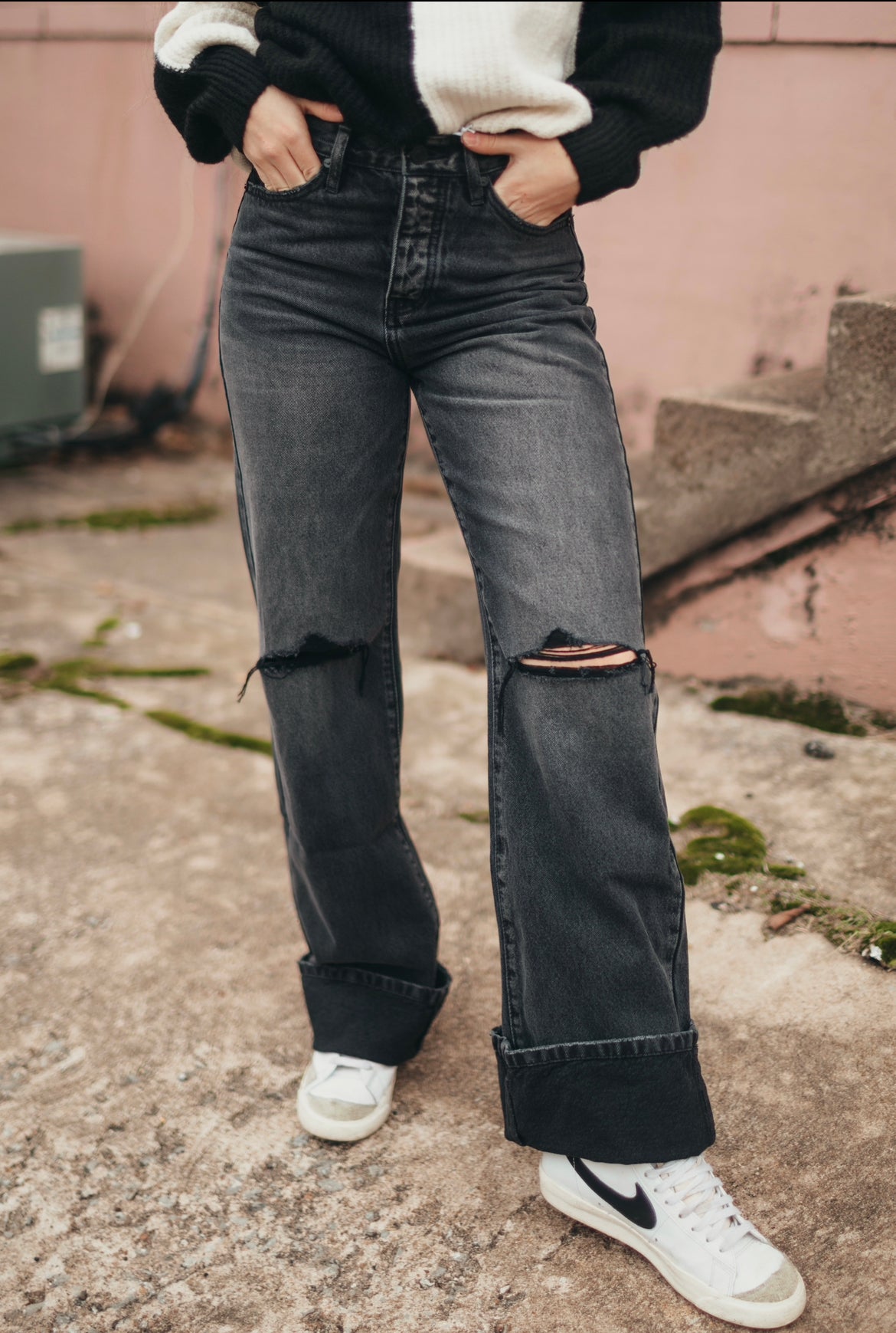 Black 90s Flare Jeans