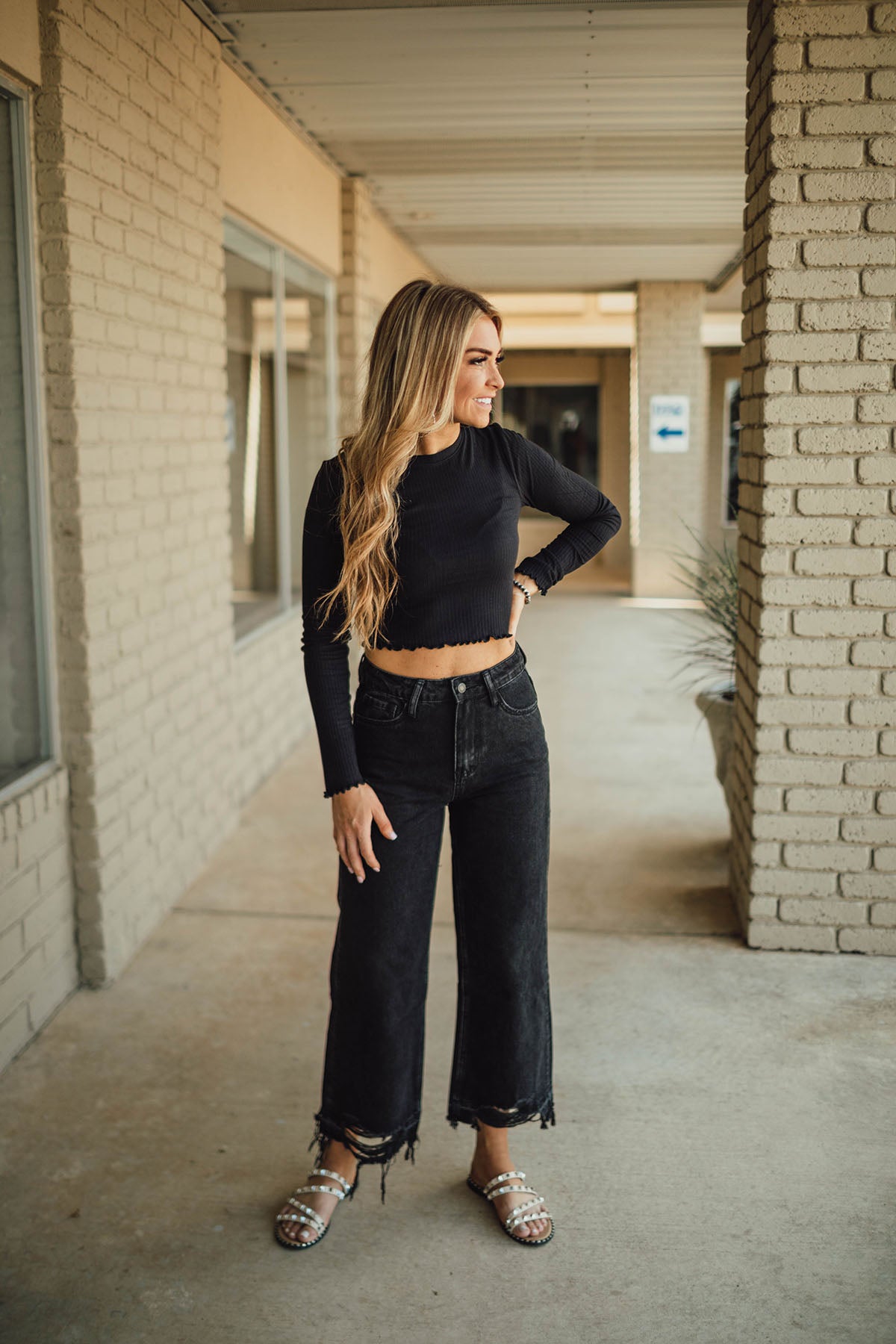 Black Flare Cropped Jean